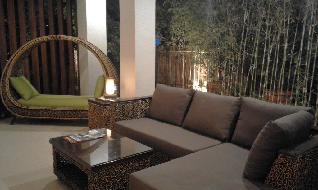 The Reef Hotel And Residences Olongapo Zewnętrze zdjęcie