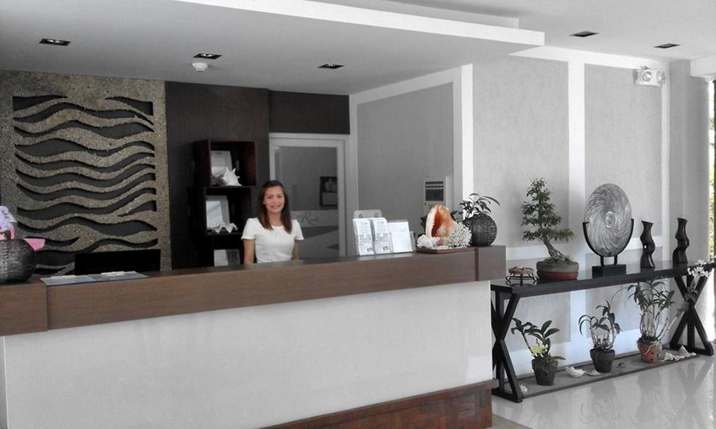 The Reef Hotel And Residences Olongapo Zewnętrze zdjęcie