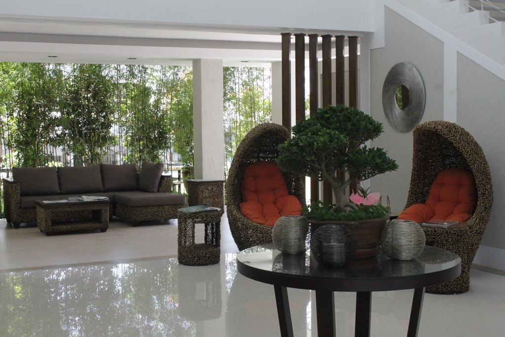 The Reef Hotel And Residences Olongapo Zewnętrze zdjęcie