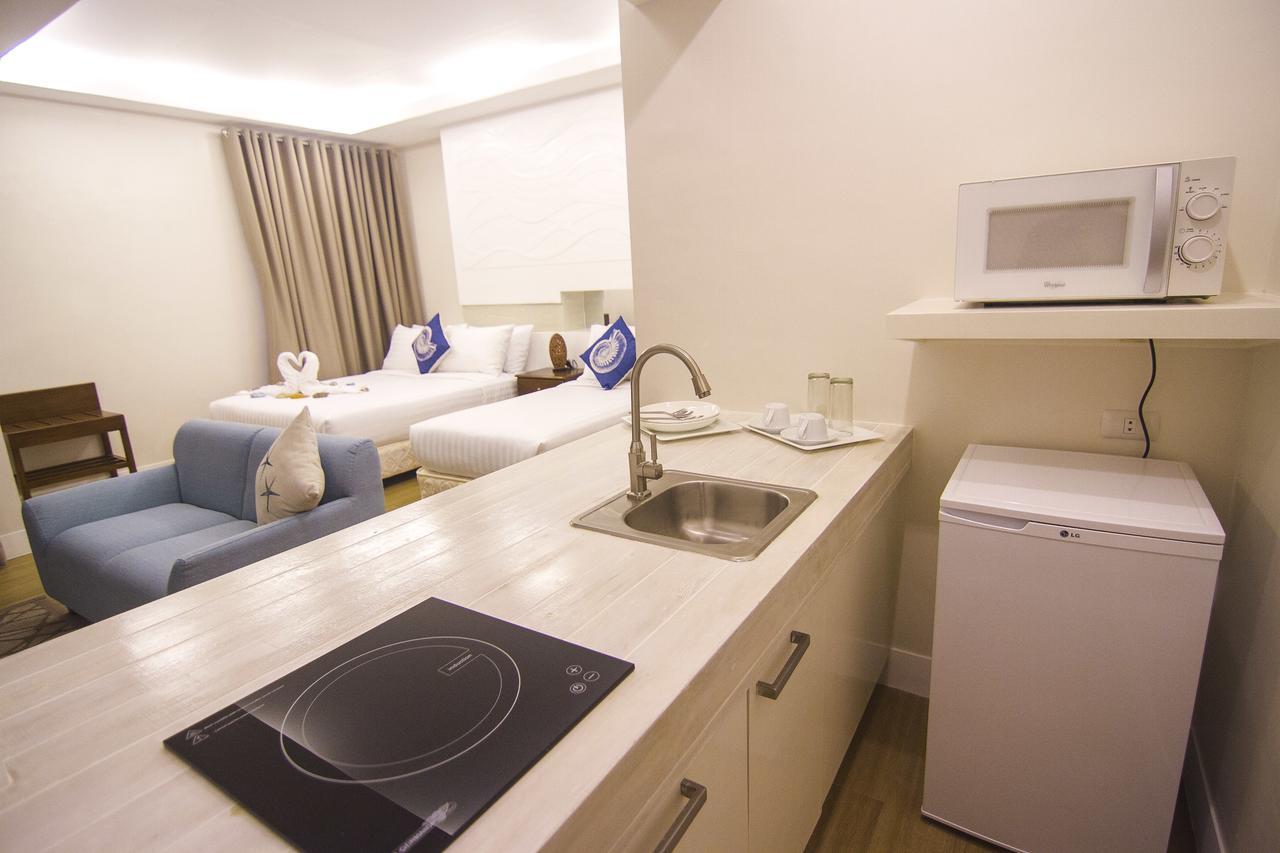 The Reef Hotel And Residences Olongapo Pokój zdjęcie